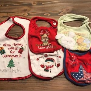 Set Of 5 Holiday Baby Bibs 
3 Christmas 
1 Easter 
1 4th of July